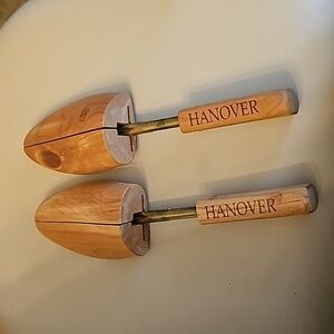 Vintage Hanover® Cedar Shoe Stretcher Shoe Trees Size L